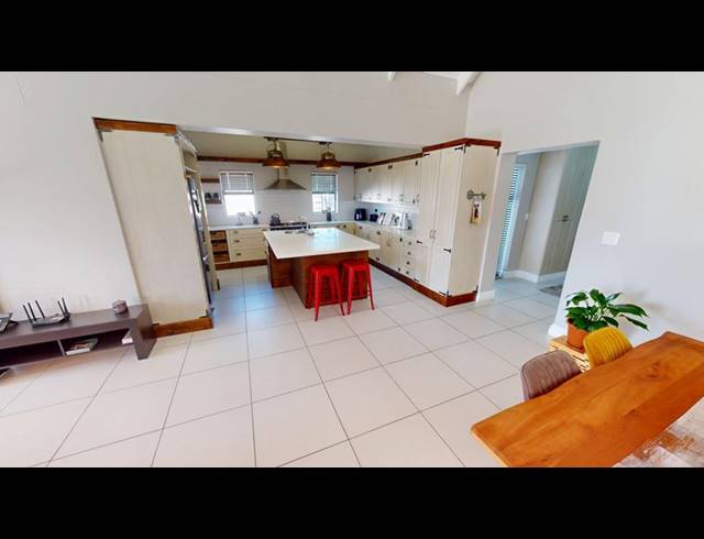 3 BEDROOM HOUSE FOR SALE IN BLUE MOUNTAIN VILLAGE